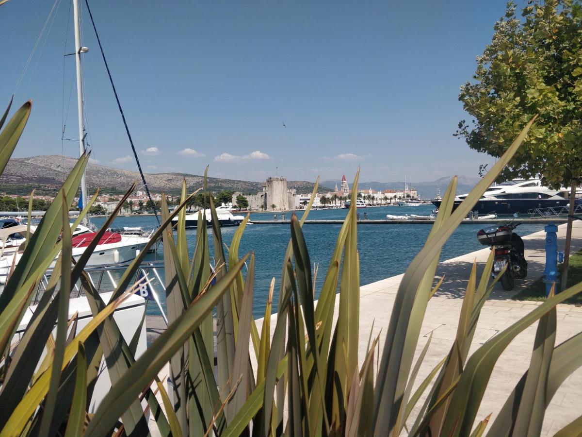 Apartments Villa A - Heating Pool Trogir Exterior photo