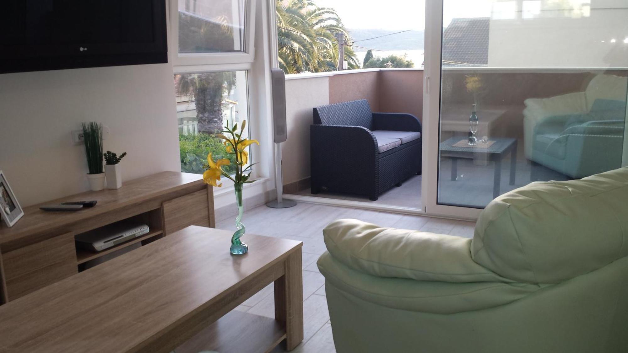 Apartments Villa A - Heating Pool Trogir Exterior photo